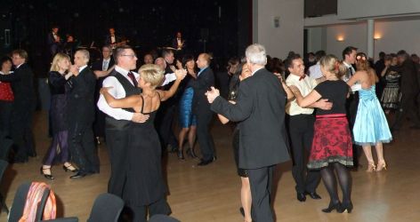 2013_Herbstball0059.jpg